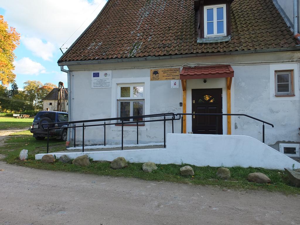 Dwor Klewiny Villa Buitenkant foto
